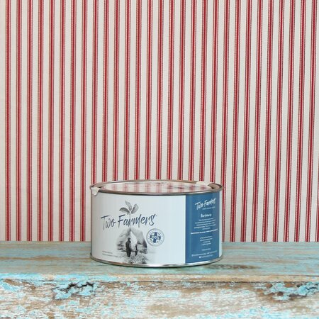 Two Farmers Lightly Salted Gift Tin Small